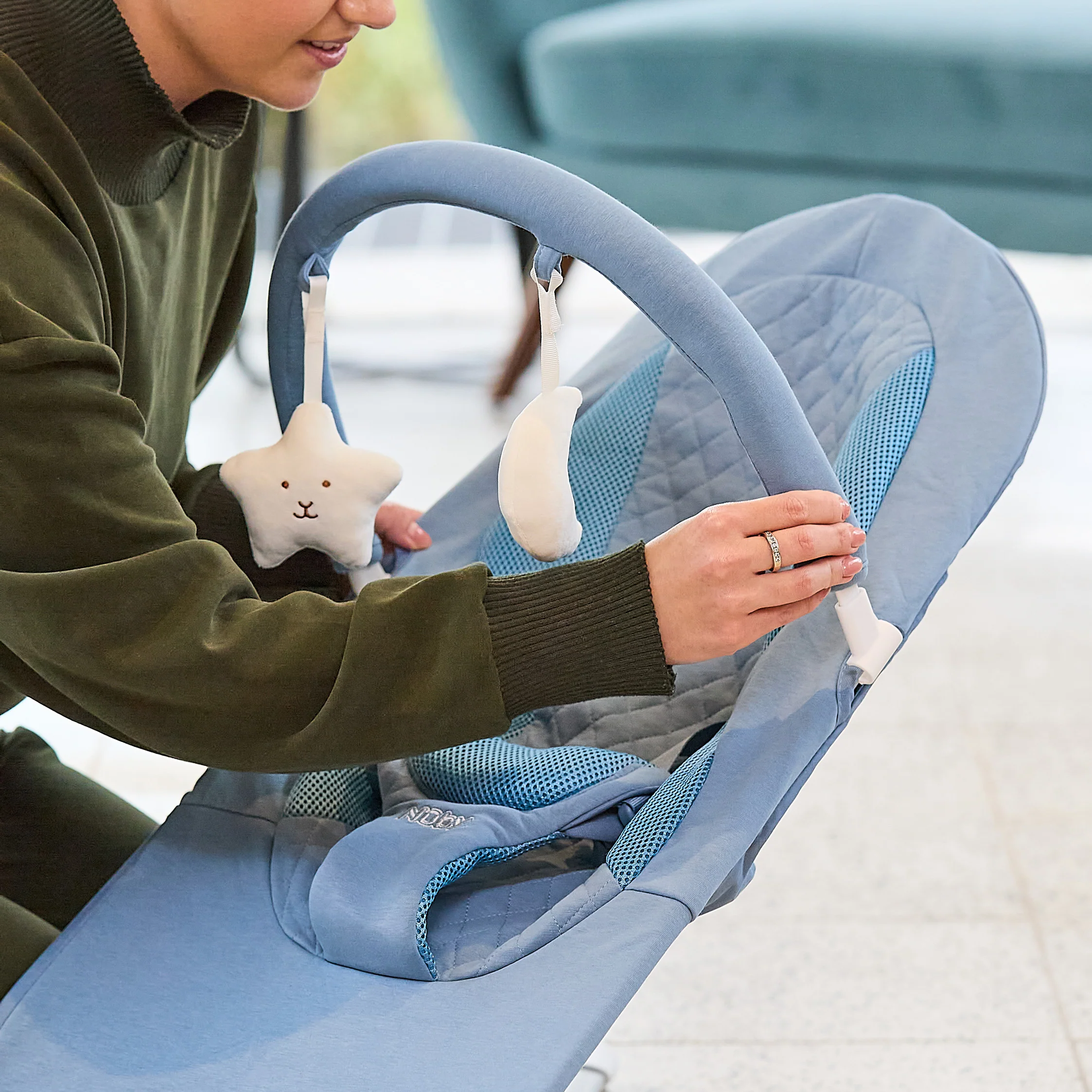 Deluxe Baby Bouncer Seat | Blue - Image 4